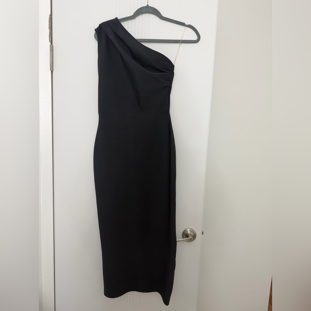 Elegant One-Shoulder Black Dress